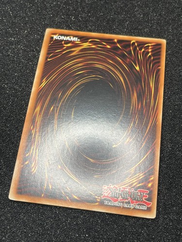 Yugioh Dark Magician BPT-001 Reverse Secret Rare Faded Misprint - Picture 12 of 18