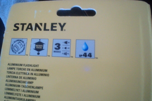 Stanley SXLS50103E Taschenlampe. 800 Lumen. 260m Reichweite. 18 Stunden. Aluminium Taschenlampe - Bild 7 von 7