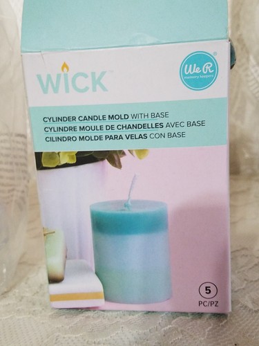 Wick We R Memory Keepers Small Cylinder Candle Mold Plastic 2.32" x 3.03" - Picture 3 of 6