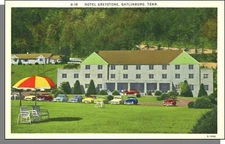 E13930: Hotel Greystone, Gatlinburg TN - Vintage 1940's Linen Postcard!