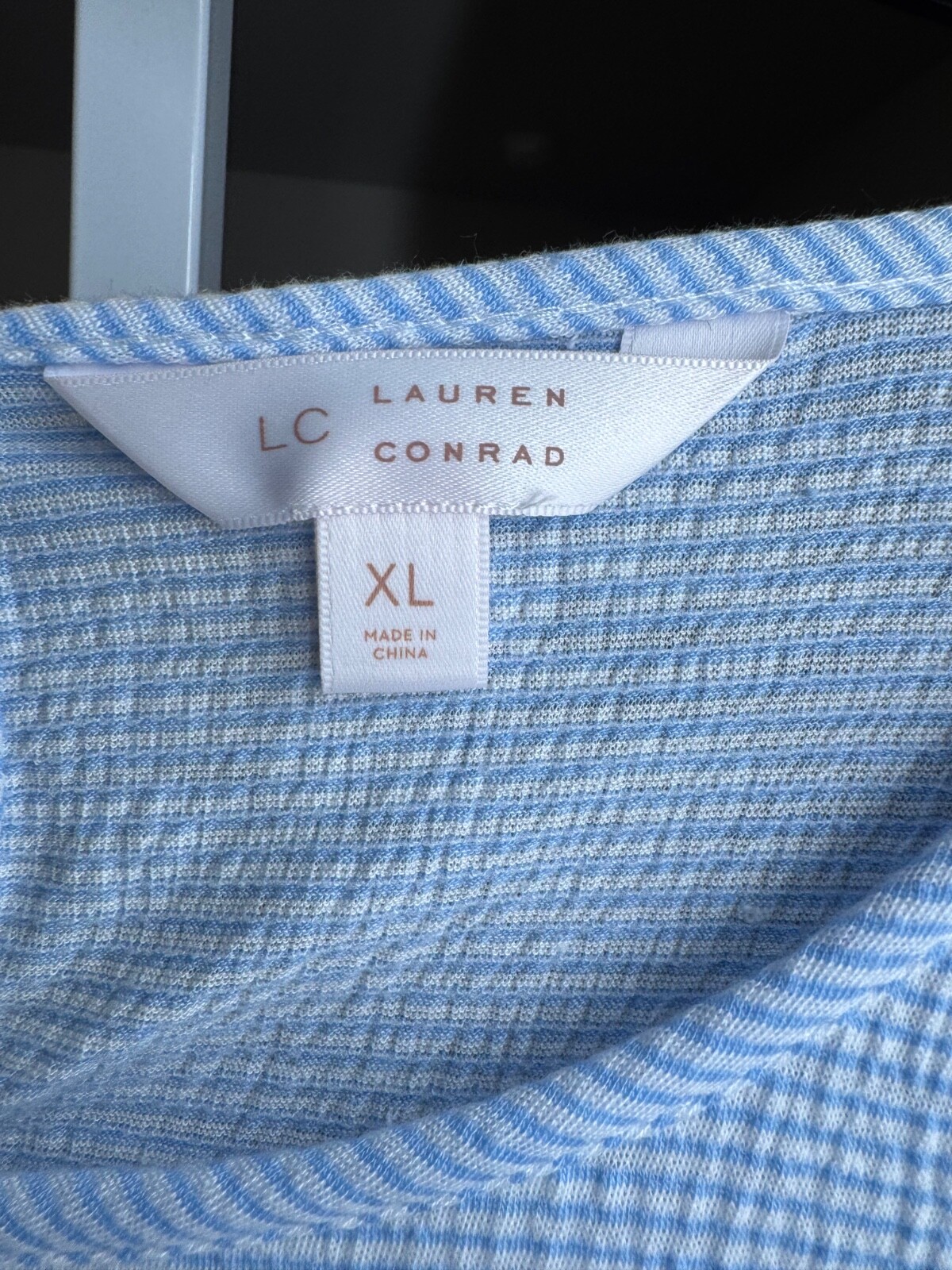 Picture 4 of 6