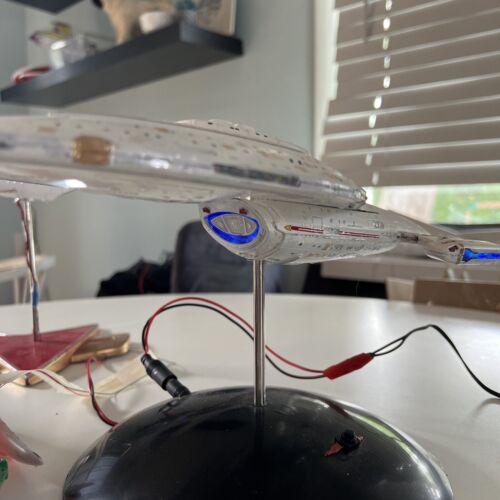 3x Star Trek beleuchtete beleuchtete Modelle montiert bemalt 10""-20"" Enterprise Lot - Bild 17 von 24