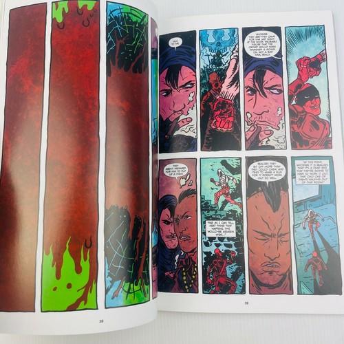 The Tomorrows by Dark Horse Comics (US Import) - Picture 6 of 8
