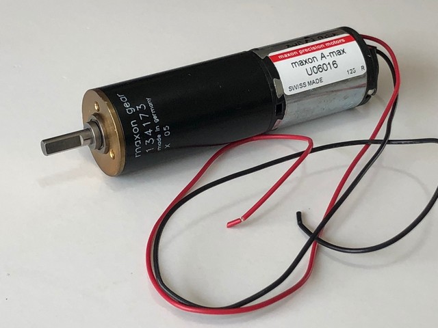 Maxon A-max PN 110867 DC Motor w// Maxon 110372 Gear /<