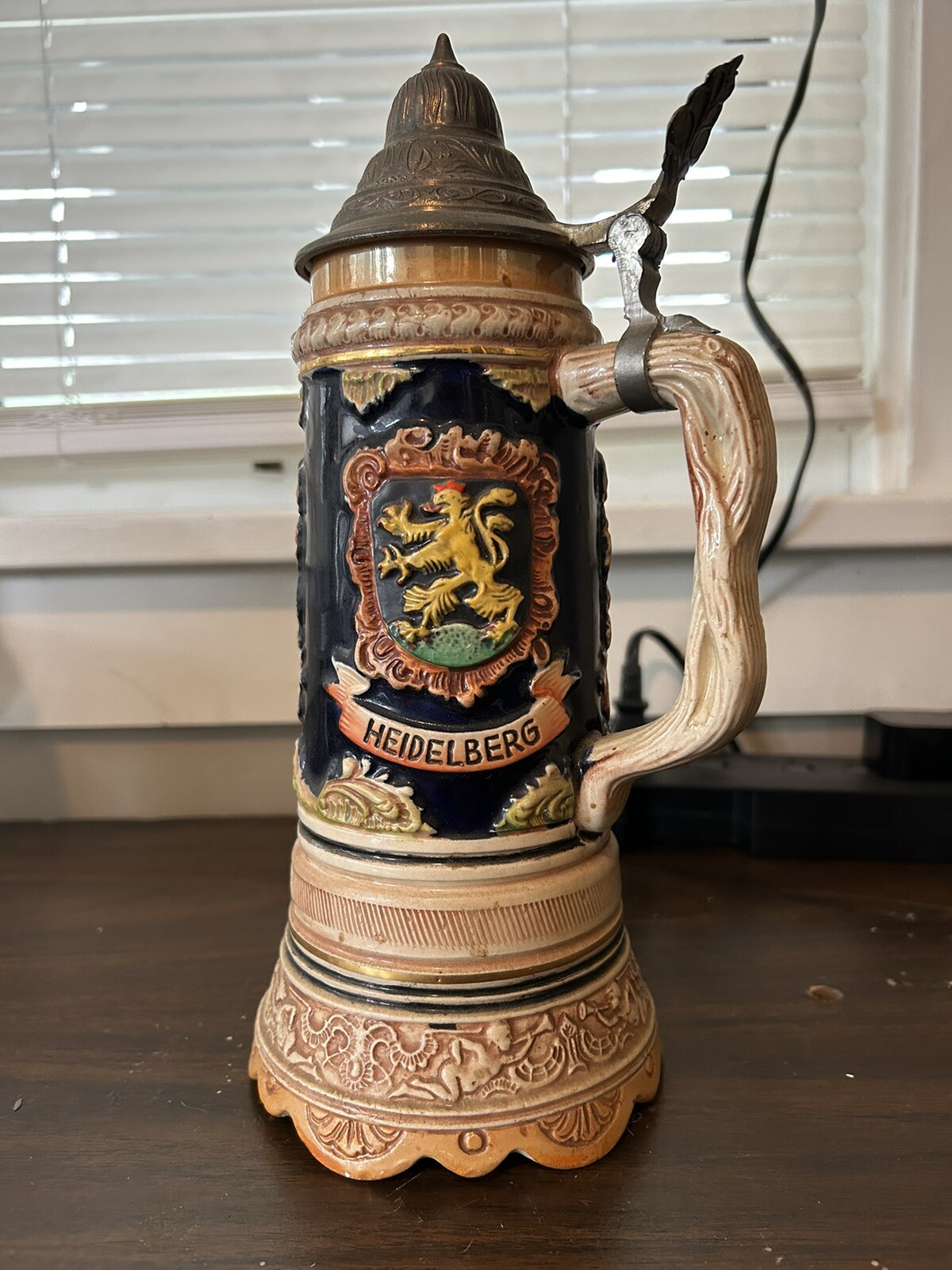 Picture 2 of 6