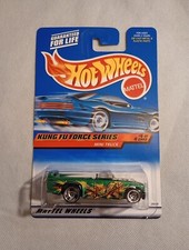 Hot Wheels 2000 MINI TRUCK #036 Kung Fu Force Series 4/4 Metallic Green 26039