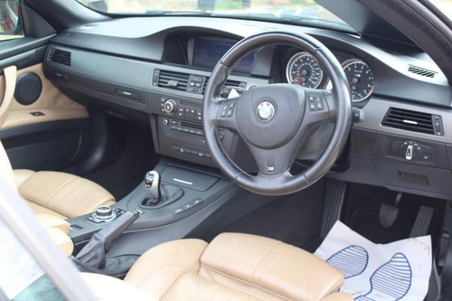 2011 BMW M3 4.0 V8 DCT Euro 5 2dr CONVERTIBLE Petrol Automatic - Picture 12 of 24