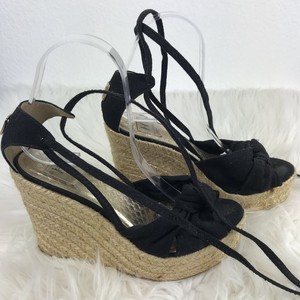 halston heritage shoes