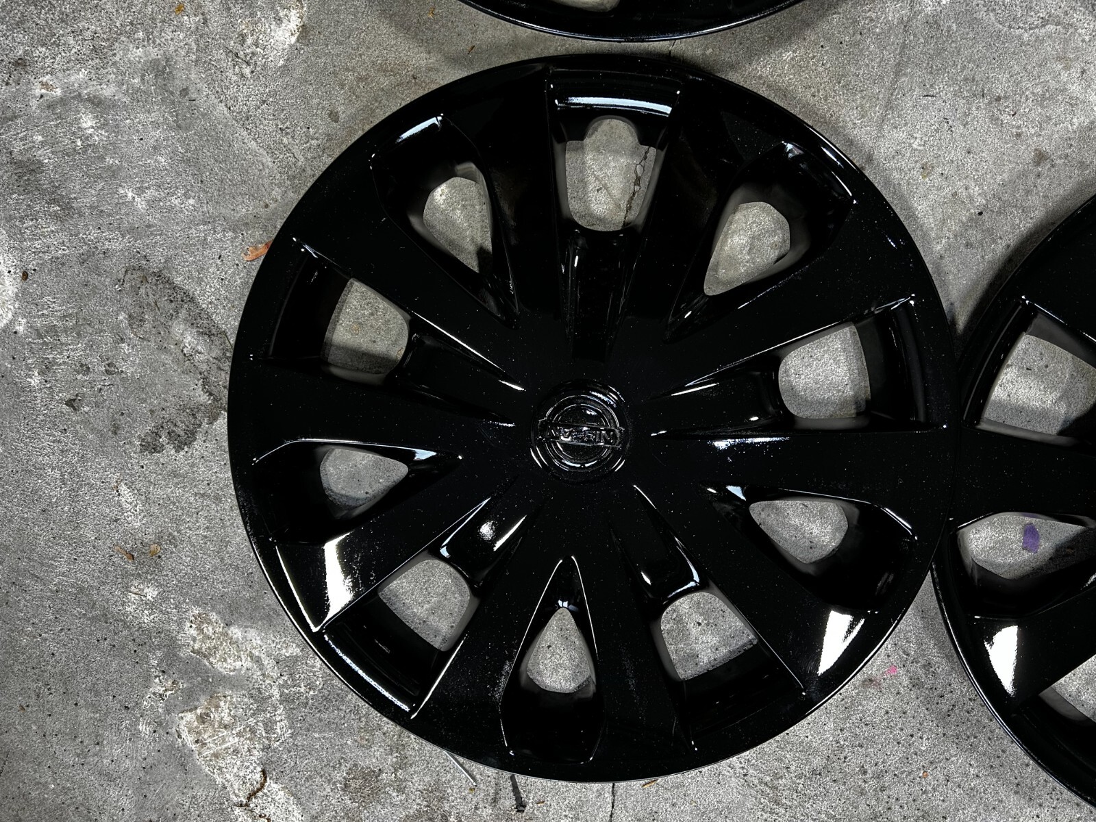 Nissan Versa Hubcaps Wheel Covers 2012 2019 15" Set of 4 Gloss Black 53087 eBay