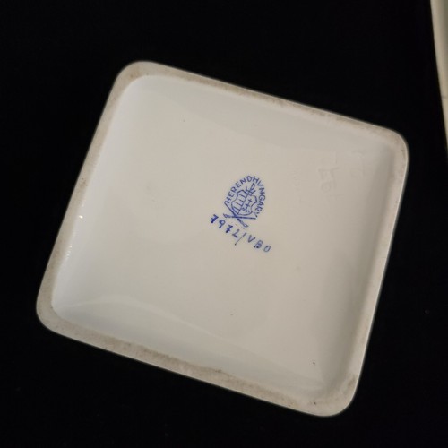 Herend Trinket Box, Butterfly, Floral - Picture 9 of 9