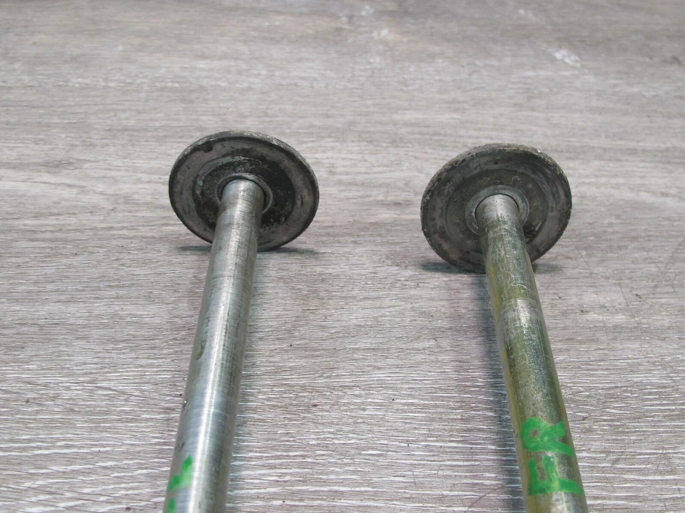 86-92 TOYOTA SUPRA MA70L JUEGO DE 2 PERNOS BRAZO DE CONTROL SUPERIOR DELANTERO IZQUIERDO Y DERECHO OEM Foto 4 de 4