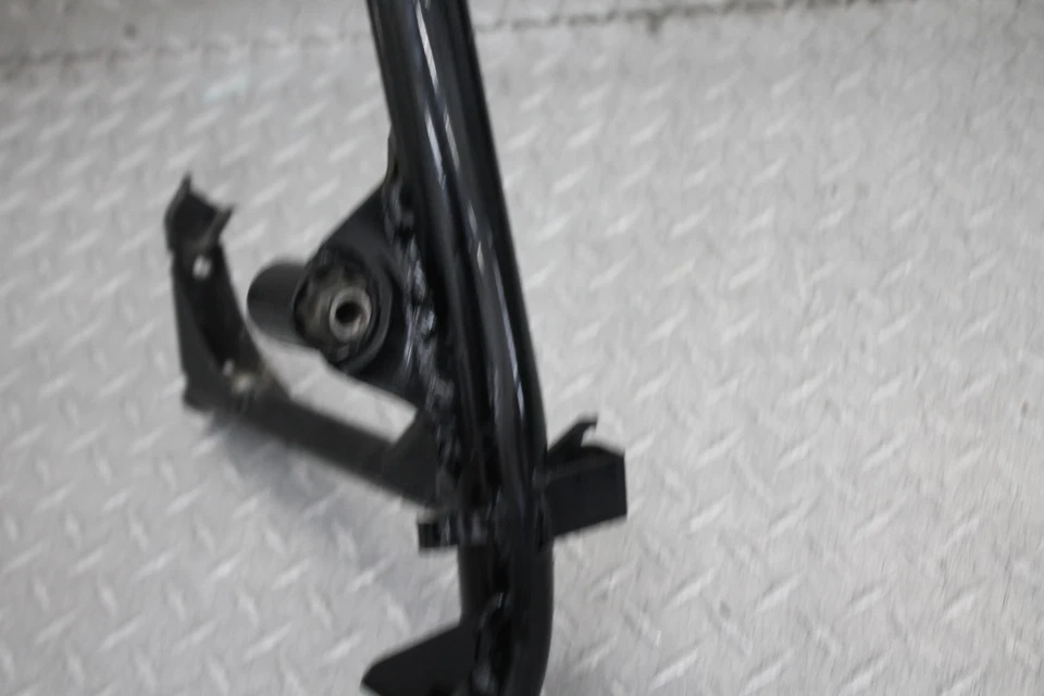 Honda Shadow Aero 1100 VT1100C3 2002 guardabarros trasero marco de apoyo subchasis Foto 4 de 4