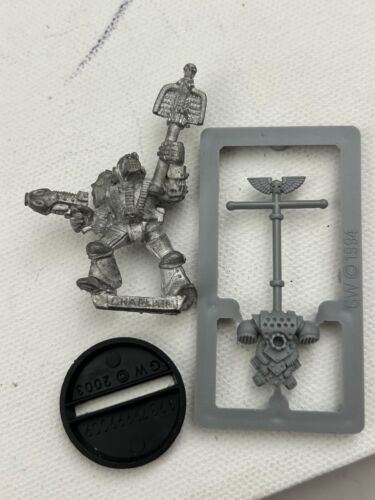 Warhammer 40K Classic METAL Rogue Trader Chaplain with Plasma and Crozius OOP