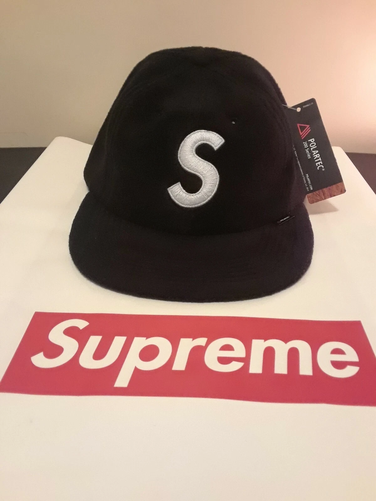 Casquette de camp SUPREME 