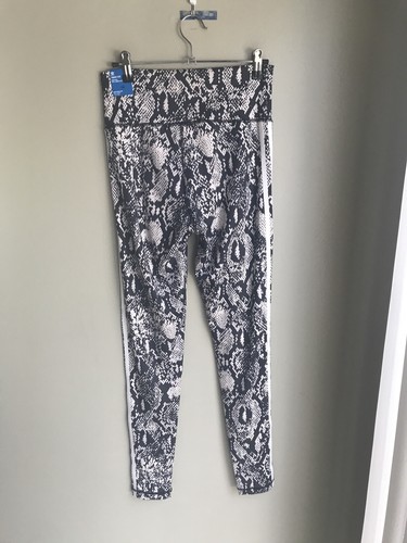 NWT! Adidas Originals Women's Lifestyle Snake Skin Print Leggings Size: M - Picture 2 of 16