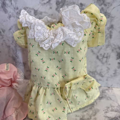 Lote de ropa vintage para muñecas Cabbage Patch niños azul rosa amarillo vestidos florales - Imagen 2 de 21