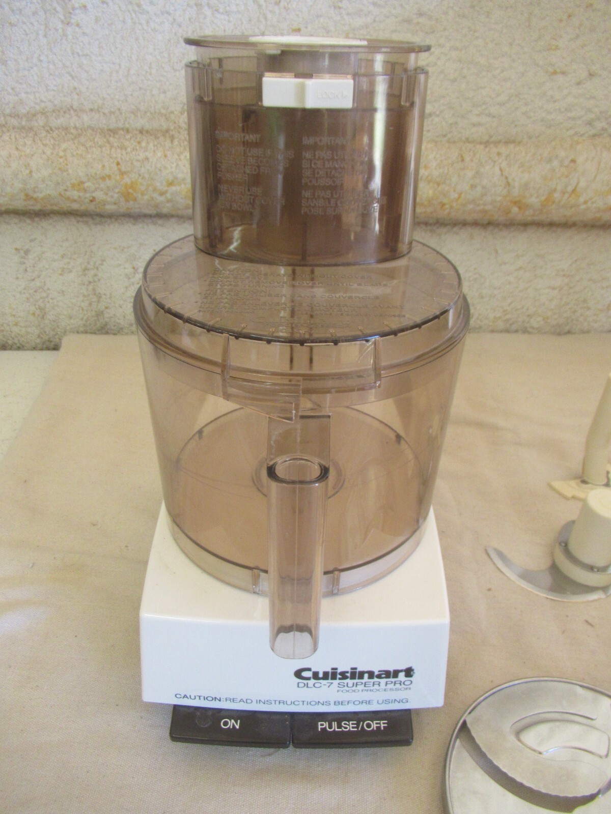 Cuisinart DLC 7 Super Pro Food Processor w/Accessories Made in Japan