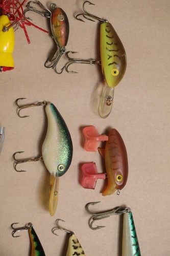 14 RAPALA, THUNDER STICK, HEDON, REBEL FISHING LURES HUGE LOT CRANKBAIT Vintage - Picture 4 of 9
