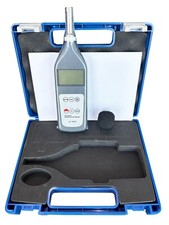Impulse Sound Level Meter with Frequency Weighting A C & Lin(Linear) 25~130dB(A)
