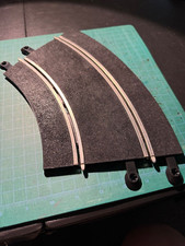1:32 SCX Analog Curved Track Section 2 pieces 