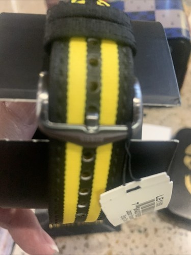 Harry Potter Dreizeiger Hufflepuff™ Nylon Uhr BRANDNEU mit cooler Box, Tapeten - Bild 7 von 20