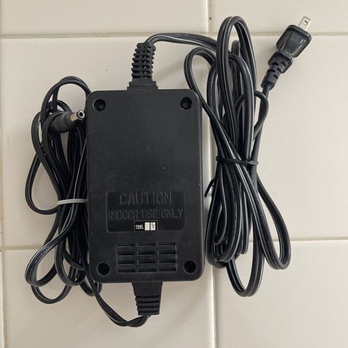 LABTEC AC Adaptor Model :ITA-1420(AD-1400) Input 120V AC 60Hz 39W Out14V DC 1.6A - Picture 3 of 3