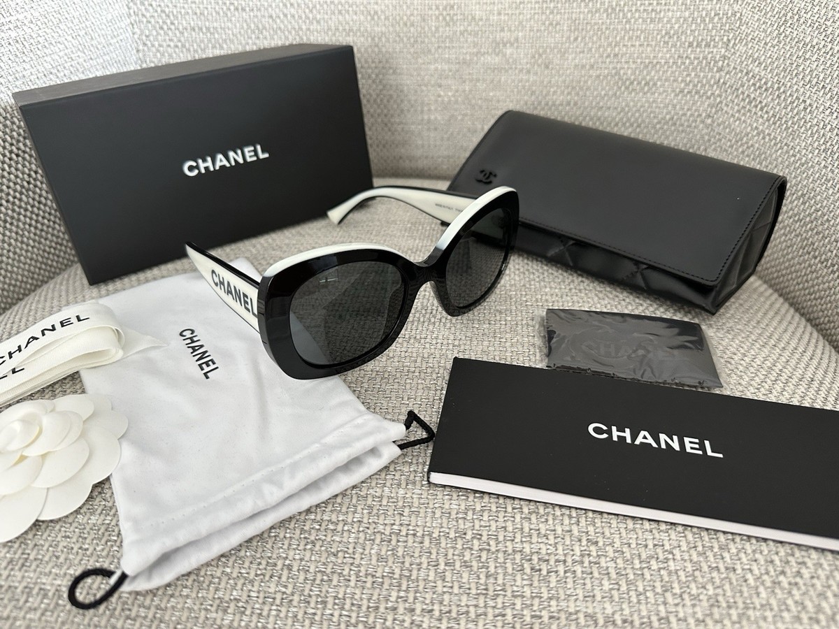 NIB 100%AUTH Chanel Classic Black&White Square Sunglasses 71414A