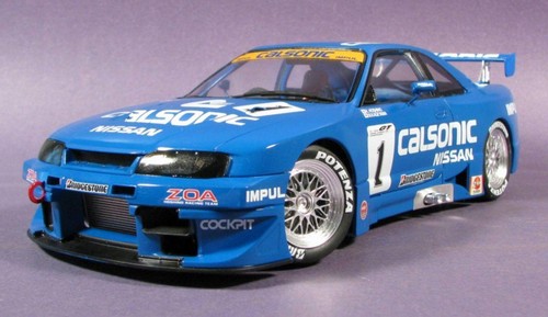 TAMIYA 1/24 Scale CARS CALSONIC SKYLINE GT-R (R33) car model kit - Picture 1 of 5