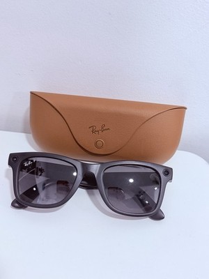 Ray-Ban Meta Smart Glasses Wayfarer Black w/ Charging Case - Tested
