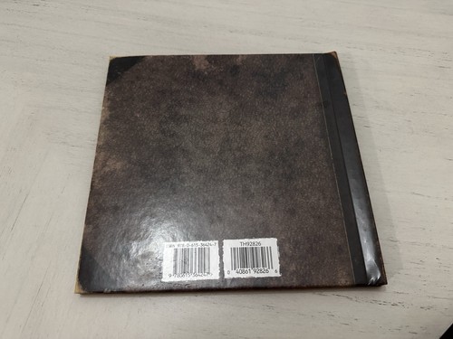 A Compendium of Curiosities by Tim Holtz Idea-ology, 76 Page Book, TH92826 by H - Bild 2 von 3