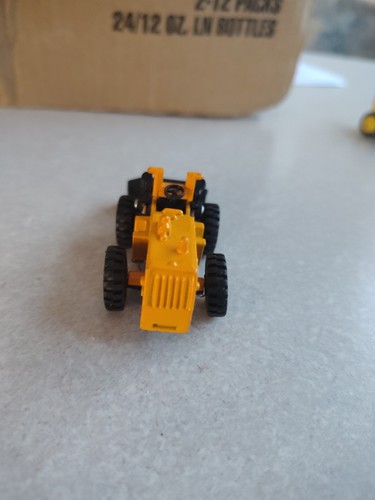 Vintage Front End Loader Made Of Metal And Plastic Great Condition - Picture 4 of 6