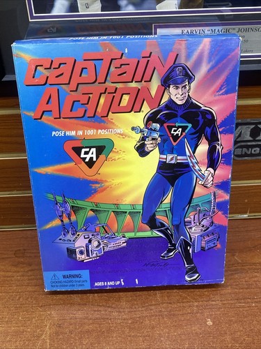 Modellino Captain Action's Hero Series completo CIB gioco Mantis NUOVO - Foto 1 di 5