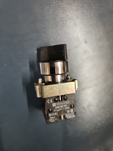 Telemecanique ZB2-BE101 ZB2-BE101 Switch ZB2BE101 ZB2BE101 - Picture 2 of 5