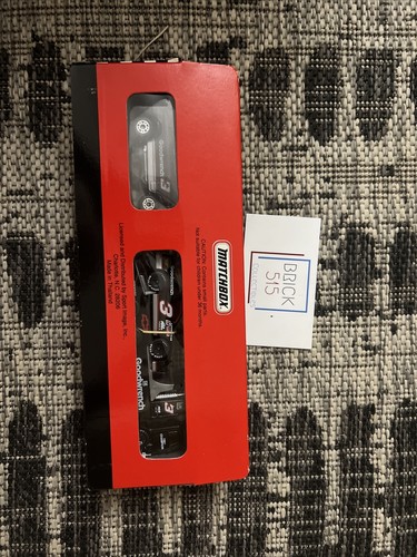1991 Matchbox Super Star Team Convoy Dale Earnhardt GM Goodwrench NEW - Picture 2 of 2