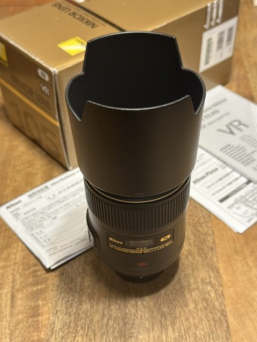Nikon 105mm F2.8 AF-S Micro-Nikkor VR Lens IF ED - Japan - Nikkor F-Mount Macro - Bild 6 von 9