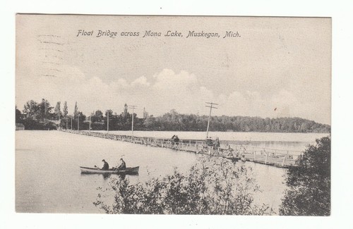 Vintage PC 1907 Postkarte FLOAT BRIDGE ACROSS MONA LAKE Muskegon Michigan! - Bild 1 von 2