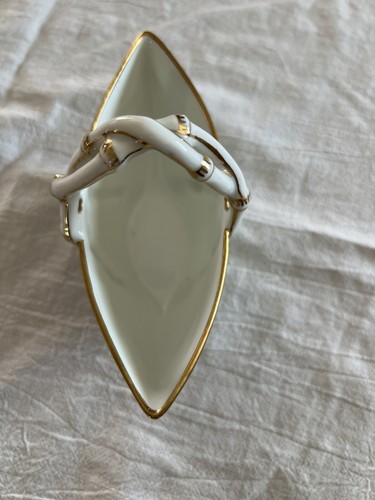 Cesta de porcelana A. Giraud & Brousseau Limoges Francia ~ blanca con hojas doradas - Imagen 5 de 10