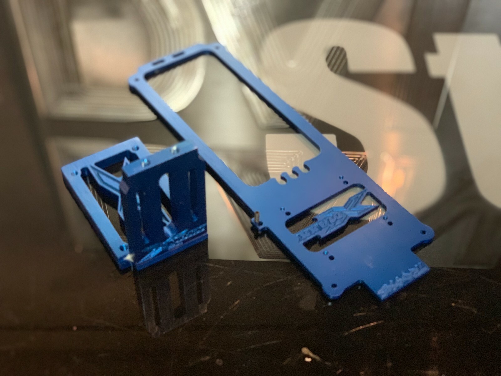 X-Maxx Motor Mount Heavy Duty For Castle 2028 Tp Power BLUE-STP1008 Zapasy są tanie