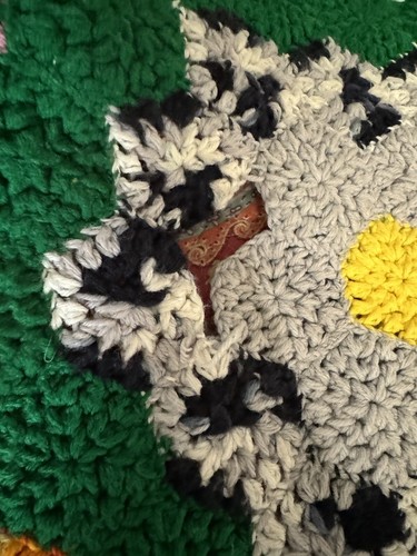 VTG Hand Crocheted GRANNY HEXAGON Afghan Throw Sofa Blanket 65” x 76” READ! - Picture 5 of 11