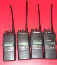 4 X Motorola HT1250 LS UHF 450-512MHz 4W 16CH Two Way Radios AAH25SDH9DP5AN
