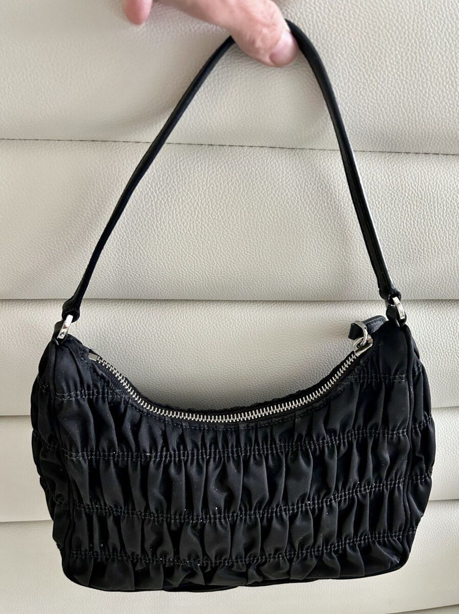 PRADA Hobo Tessuto Nylon Gaufré w/ Saffiano Leather Re PRADA Hobo Tessuto Nylon Gaufré w/ Saffiano Leather Re