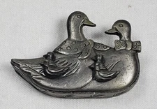 TWIN DUCK Brooch w/Earrings & Necklace Jewelry Box Set - Pewter  by Torino