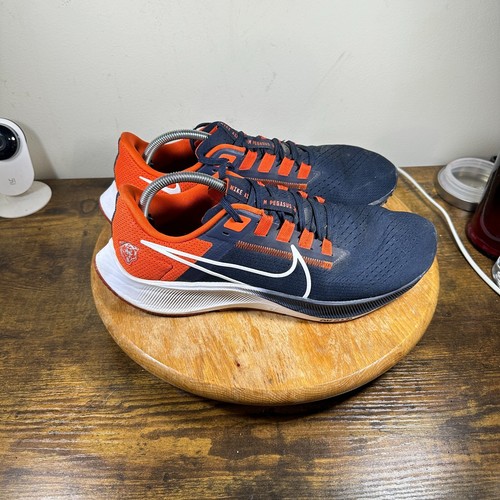 Nike Pegasus 38 NFL Chicago Bears Herren Größe 11,5 Schuhe DJ0811-400