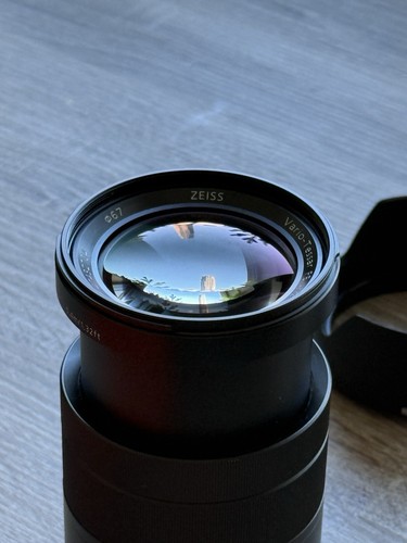 Sony FE 24-70mm F4 ZA Zeiss Vario-Tessar T* OSS E-Mount Lens SEL2470Z - Picture 3 of 6