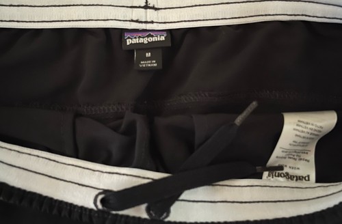 Patagonia Baggies Badeshorts schwarz Damengröße Medium " - Bild 4 von 7