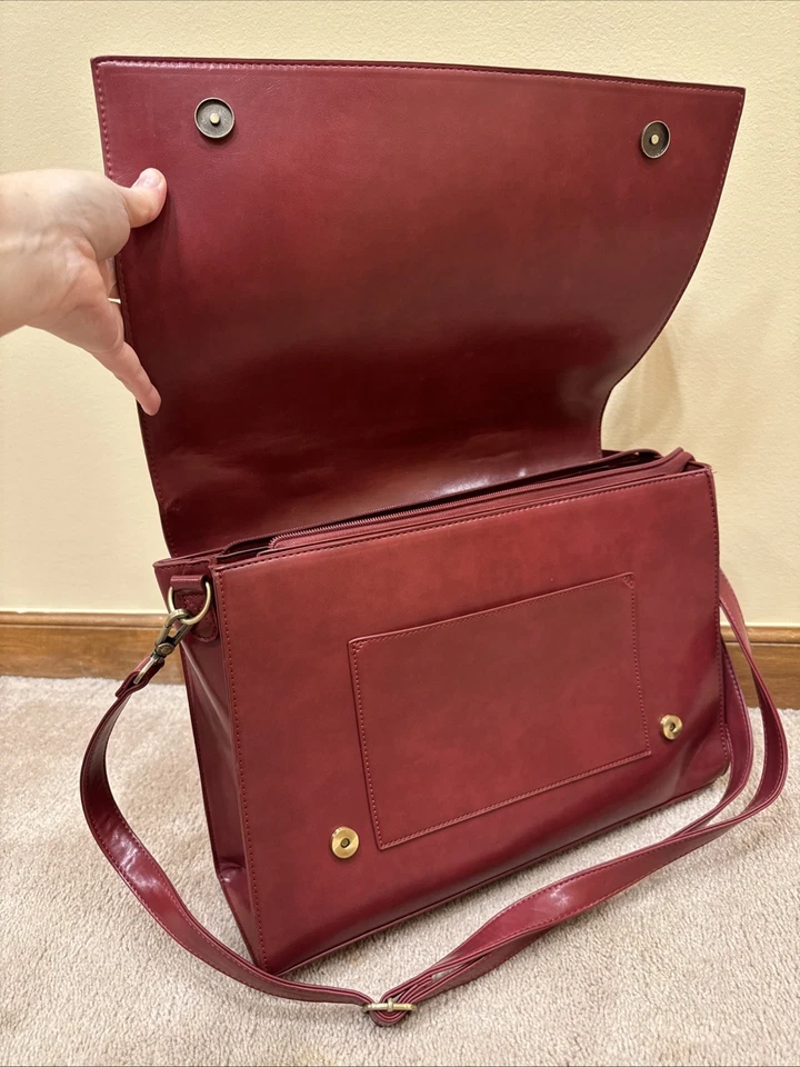 Красный веганский кожаный портфель Ecosusi — сумка-мессенджер для ноутбука с бантом и вырезом - Изображение 4 из 4