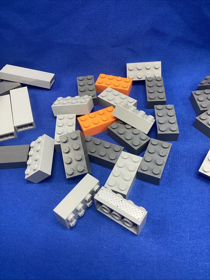 LEGO Ladrillo Gris Naranja 2x2 2x3 2x4 2x6 2x2x4 2x1x6 Cantidad 58 Foto 3 de 4