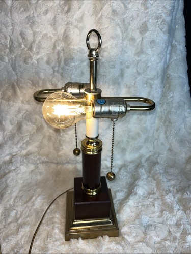 VTG Heavy Brass Bankers Underwriters Laboratories 2 Arm Bulb Lamp 4.6 lbs. Shade - Picture 2 of 24