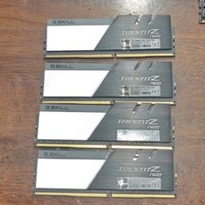   G.SKILL TridentZ Neo RGB 32GB 4x8GB 3800 MHz CL14 DDR4 AMD