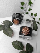 Vintage Whiskeygläser mit goldenem Wappen edles Bar Design ca. 1980er Jahre